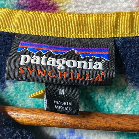 Patagonia Synchilla t-snap aztec pullover size medium - Picture 3 of 4